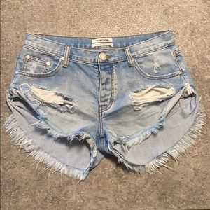 One teaspoon denim shorts size 28